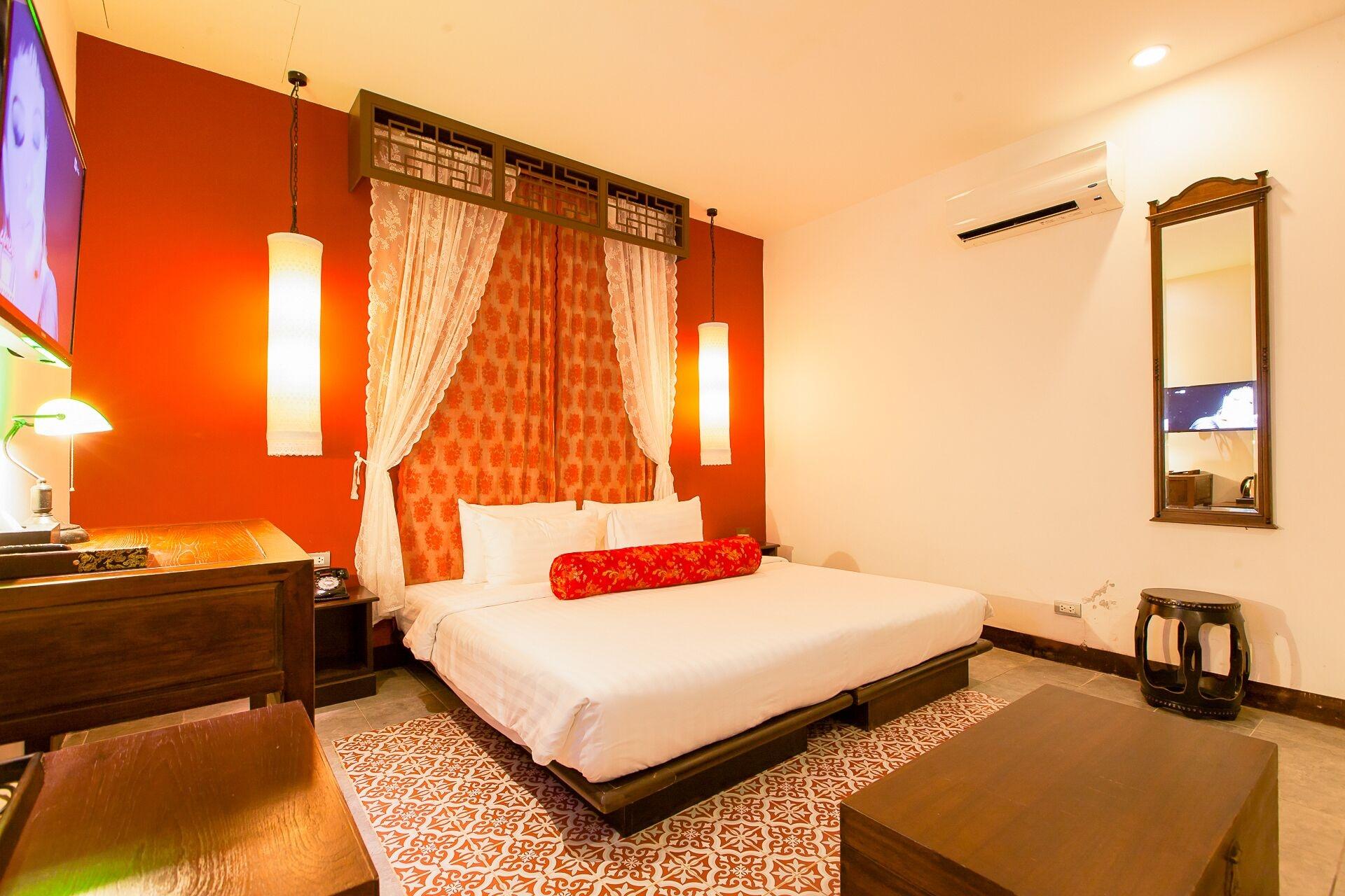 The Memory At On On Hotel Phuket Kültér fotó