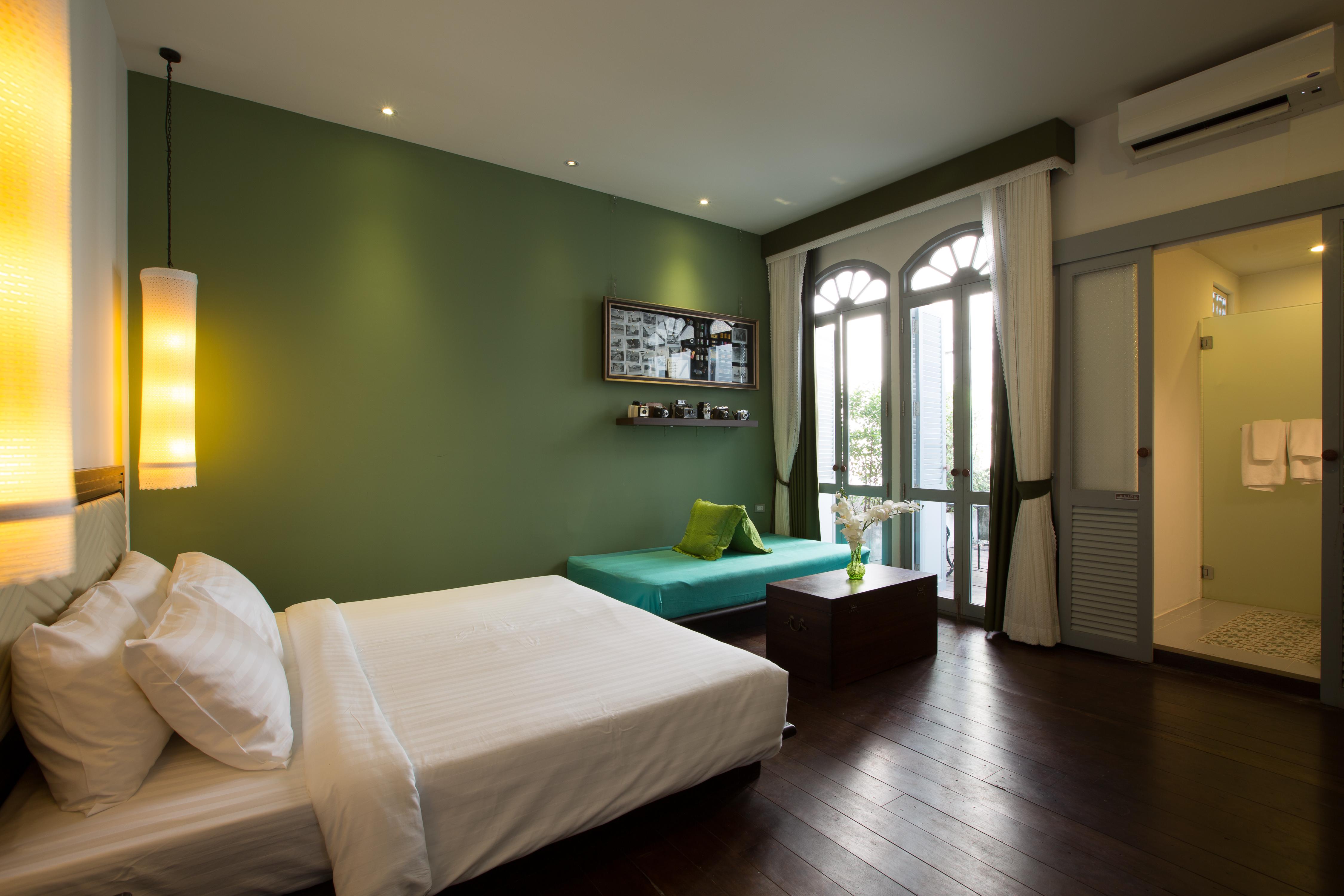 The Memory At On On Hotel Phuket Kültér fotó